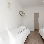 White Tiles In Center Apartmán *