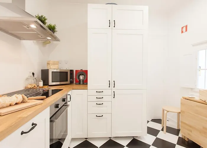 White Tiles In Center Apartment *